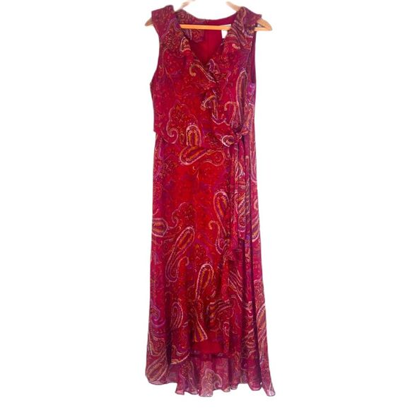 London Times Sleeveless Maxi Dress Bold Red Paisley Print Ruffled Boho Size 10 - Picture 1 of 15